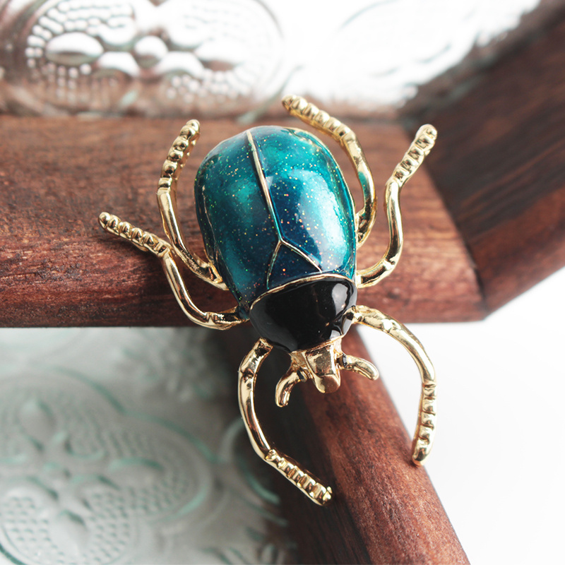 Alloy Rhinestone Dripping Oil Insect Animal Brooch, Unique Design